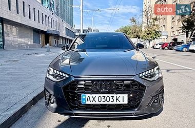 Седан Audi A4 2022 в Харкові