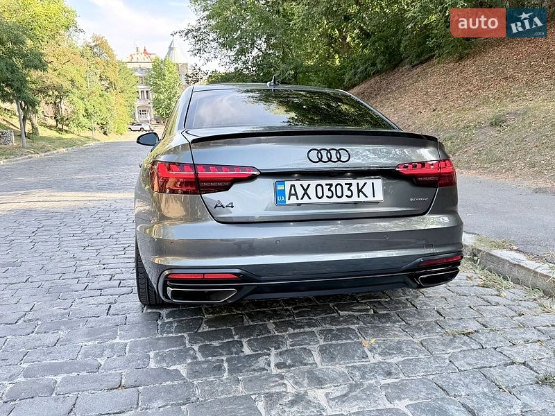Седан Audi A4 2022 в Харкові