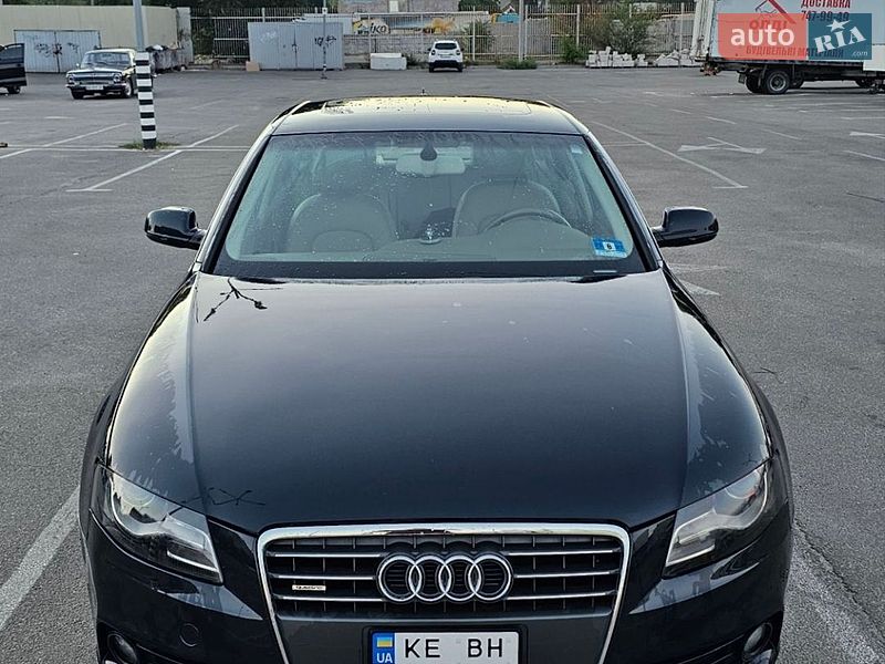 Audi A4, фото из объявления