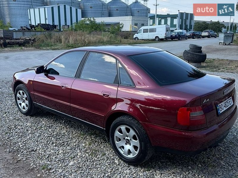 Седан Audi A4 1998 в Тернополе