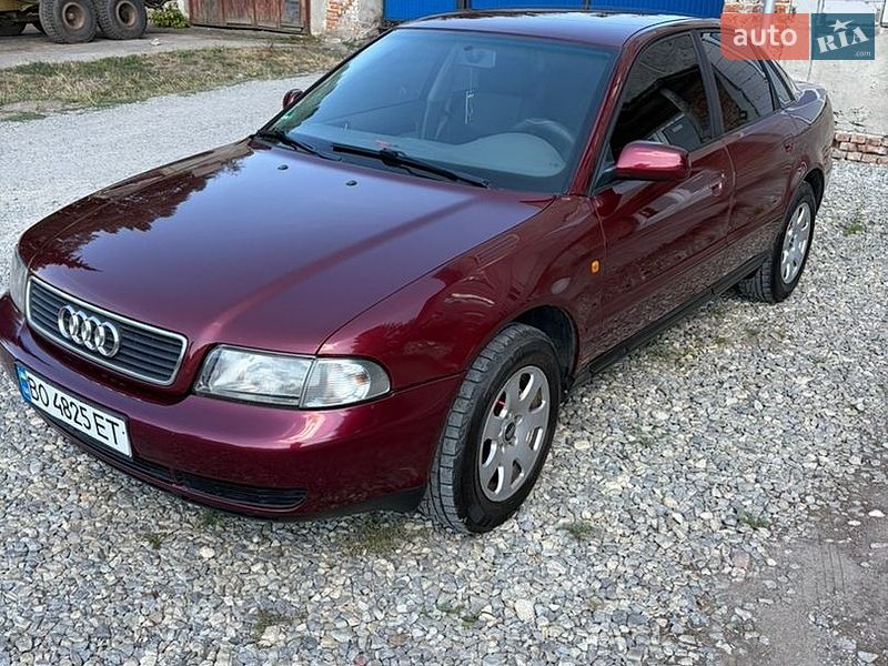 Седан Audi A4 1998 в Тернополе
