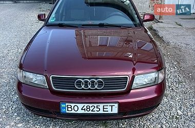 Седан Audi A4 1998 в Тернополе
