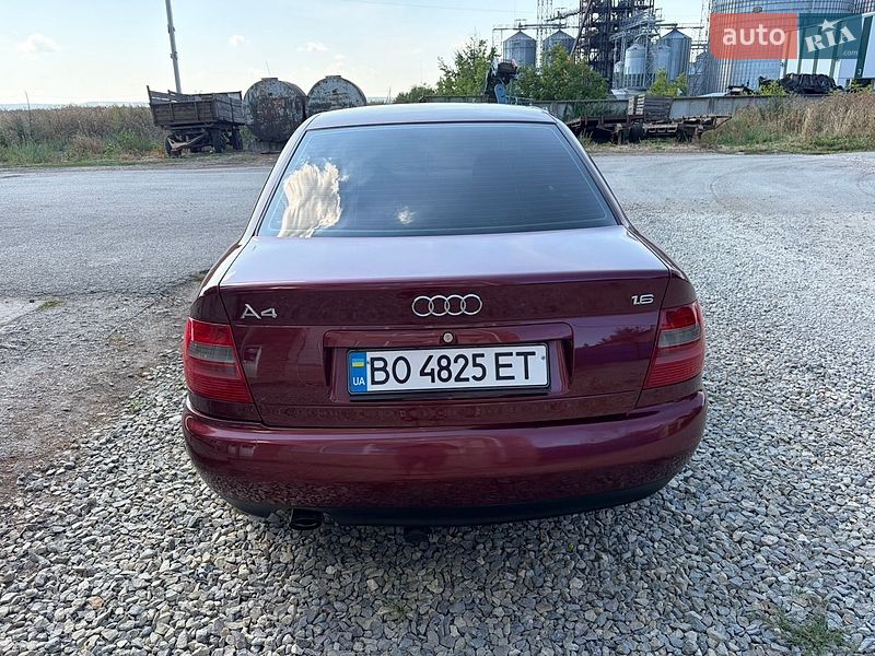 Седан Audi A4 1998 в Тернополе