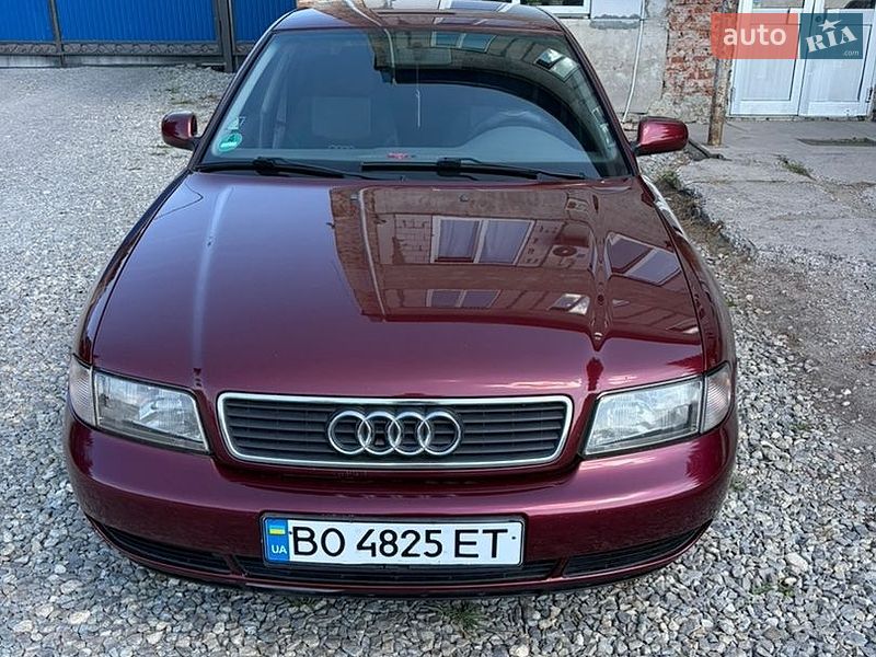 Седан Audi A4 1998 в Тернополе