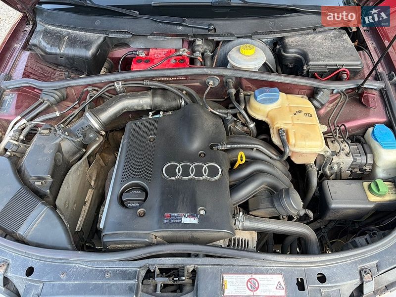 Седан Audi A4 1998 в Тернополе