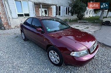 Седан Audi A4 1998 в Тернополе