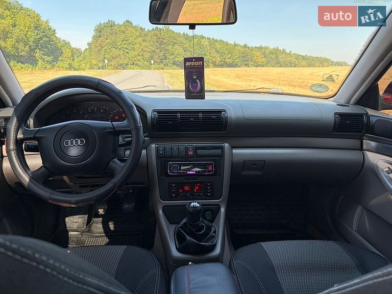Седан Audi A4 1998 в Тернополе