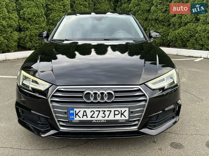 Седан Audi A4 2019 в Львове