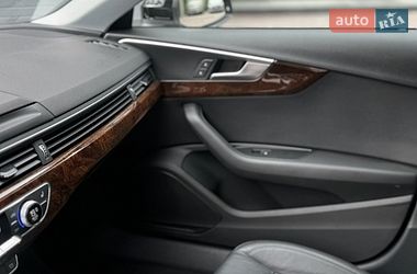 Седан Audi A4 2019 в Львове