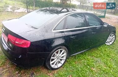 Седан Audi A4 2015 в Жидачові