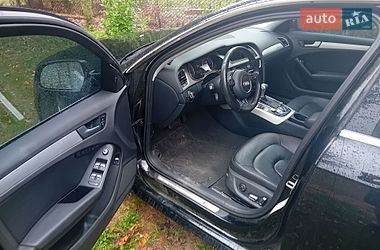 Седан Audi A4 2015 в Жидачові