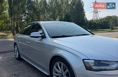Седан Audi A4 2012 в Кролевце