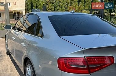 Седан Audi A4 2012 в Кролевце