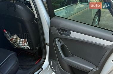 Седан Audi A4 2012 в Кролевце