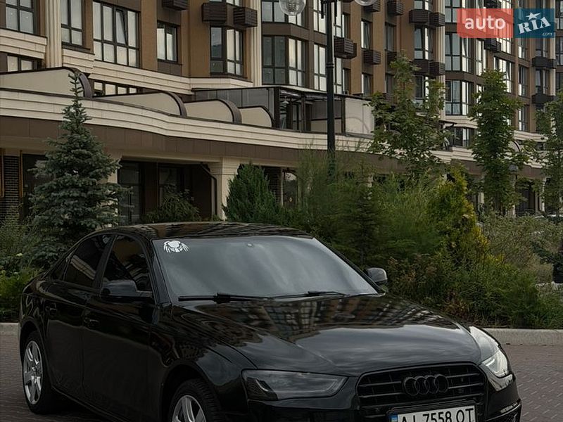 Седан Audi A4 2014 в Києві