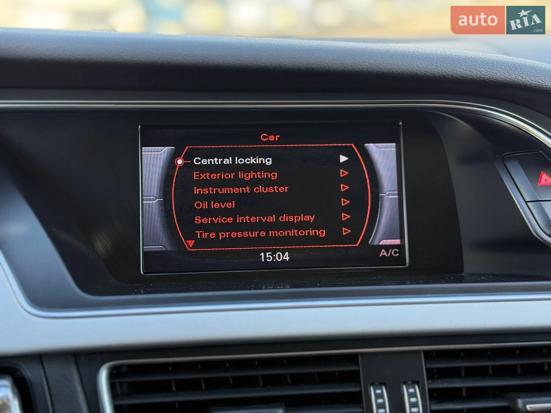 2015 Audi A4 - мініатюра 27