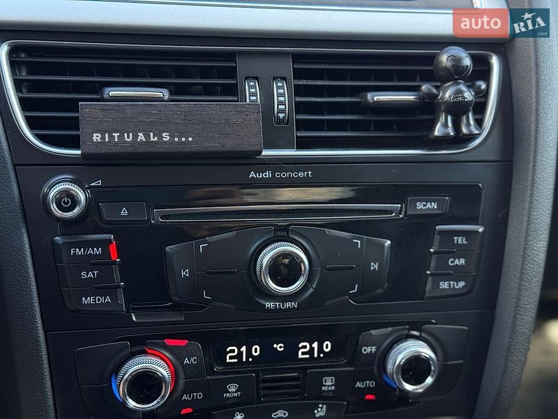 Седан Audi A4 2015 в Львові фото 30 Седан Audi A4 2015 в Львові
