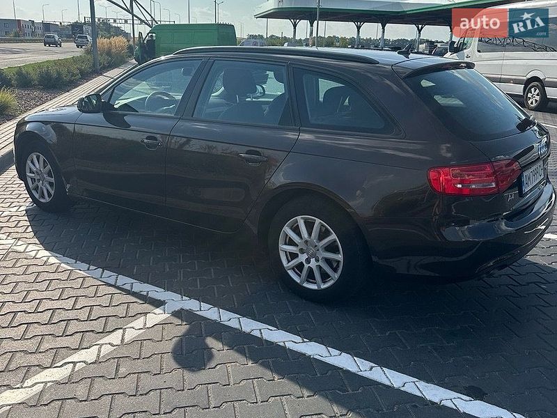 Универсал Audi A4 2012 в Житомире
