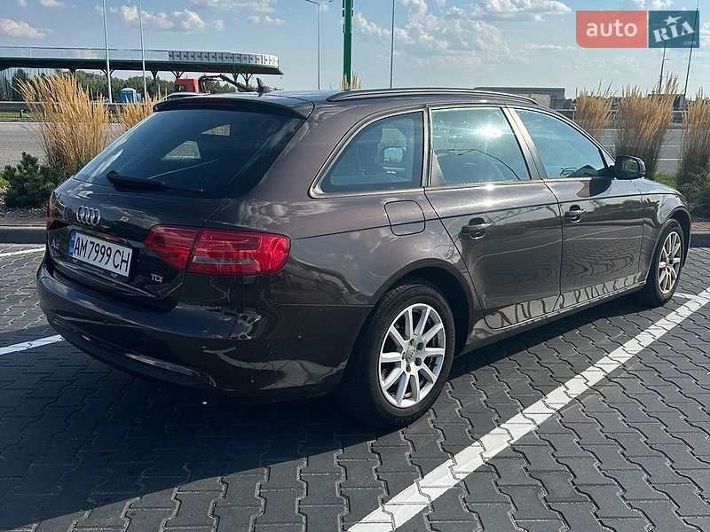 Универсал Audi A4 2012 в Житомире