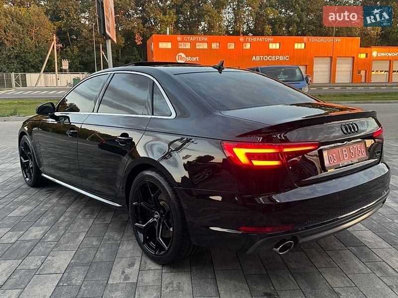 Седан Audi A4 2017 в Луцьку