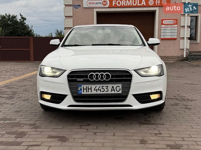 Седан Audi A4 2014 в Бершади