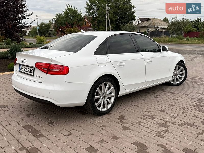 Седан Audi A4 2014 в Бершади