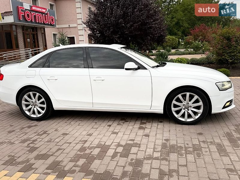Седан Audi A4 2014 в Бершади