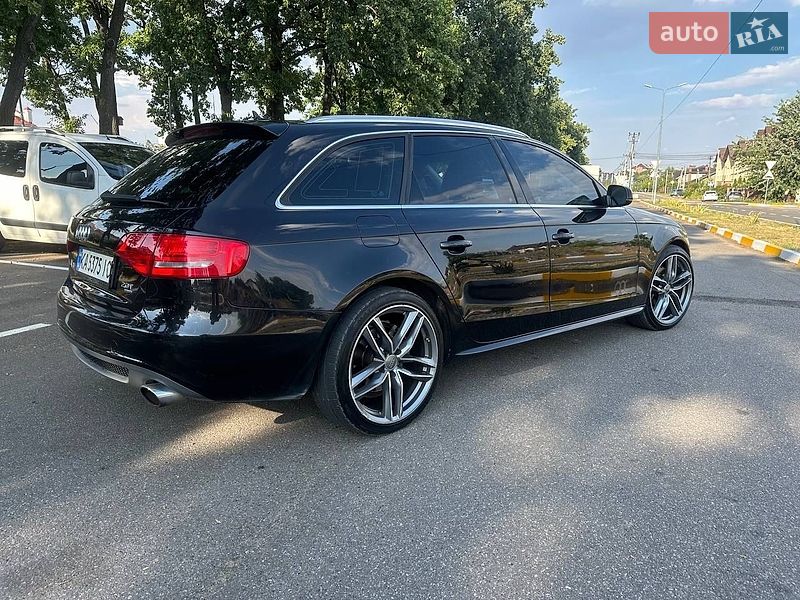 Универсал Audi A4 2011 в Киеве