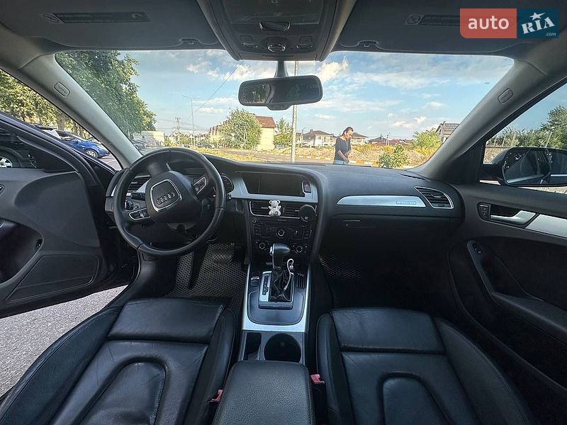 Универсал Audi A4 2011 в Киеве