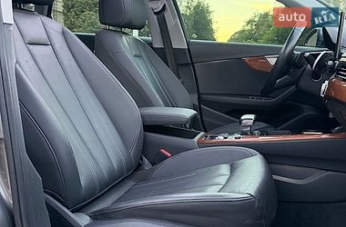 Седан Audi A4 2020 в Львові