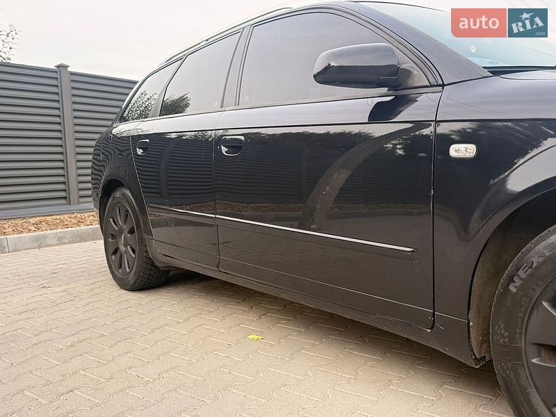Универсал Audi A4 2005 в Красилове