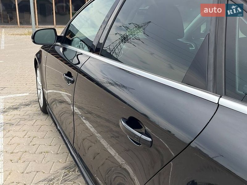 Седан Audi A4 2013 в Києві