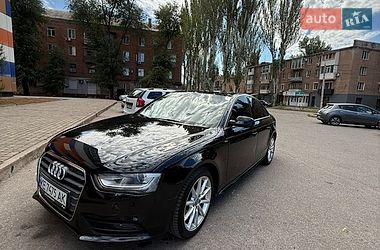 Седан Audi A4 2014 в Кривом Роге