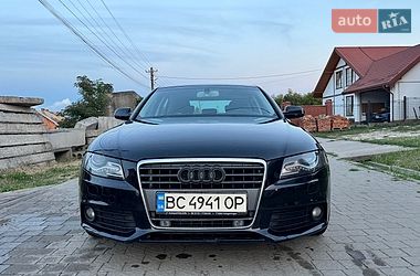 Седан Audi A4 2011 в Львові