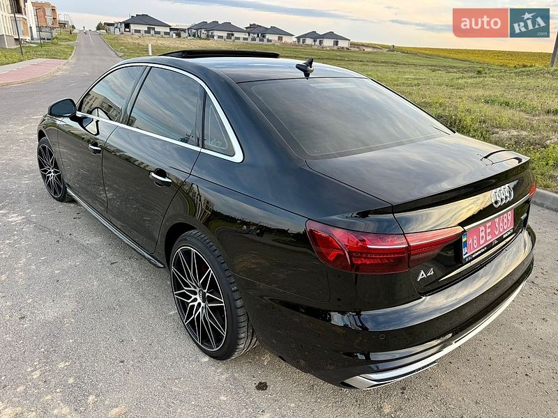 Седан Audi A4 2020 в Рівному
