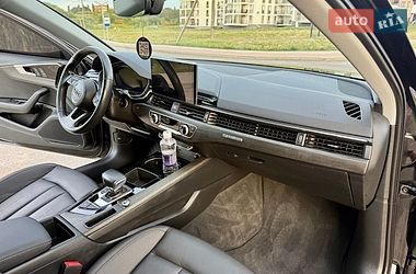 Седан Audi A4 2020 в Рівному