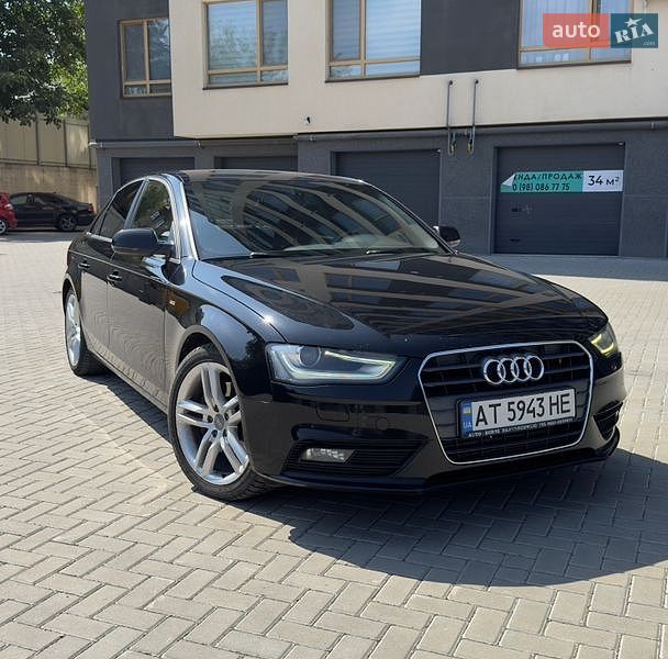 Седан Audi A4 2014 в Ивано-Франковске