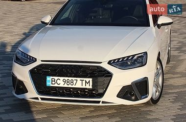 Седан Audi A4 2022 в Львове