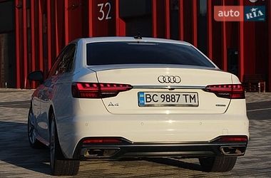 Седан Audi A4 2022 в Львове