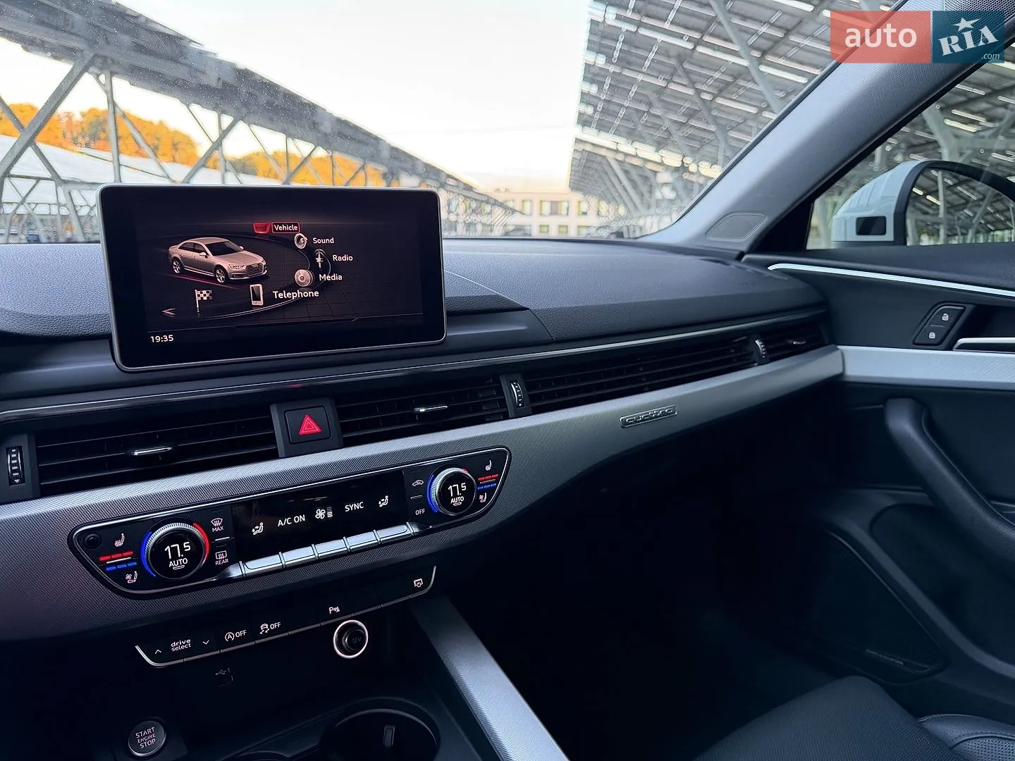 2018 Audi A4 - мініатюра 40