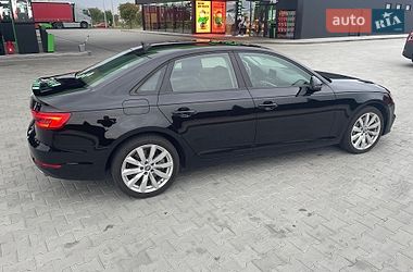 Седан Audi A4 2016 в Львове