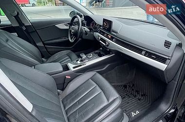 Седан Audi A4 2016 в Львове