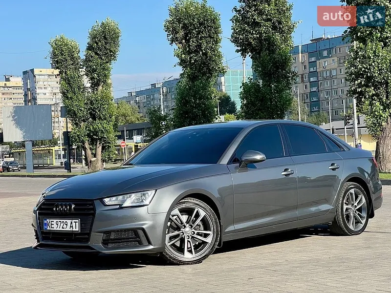 Audi A4 2019