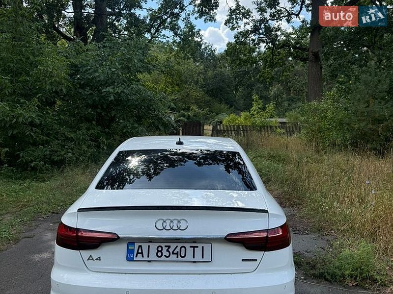 Седан Audi A4 2020 в Киеве