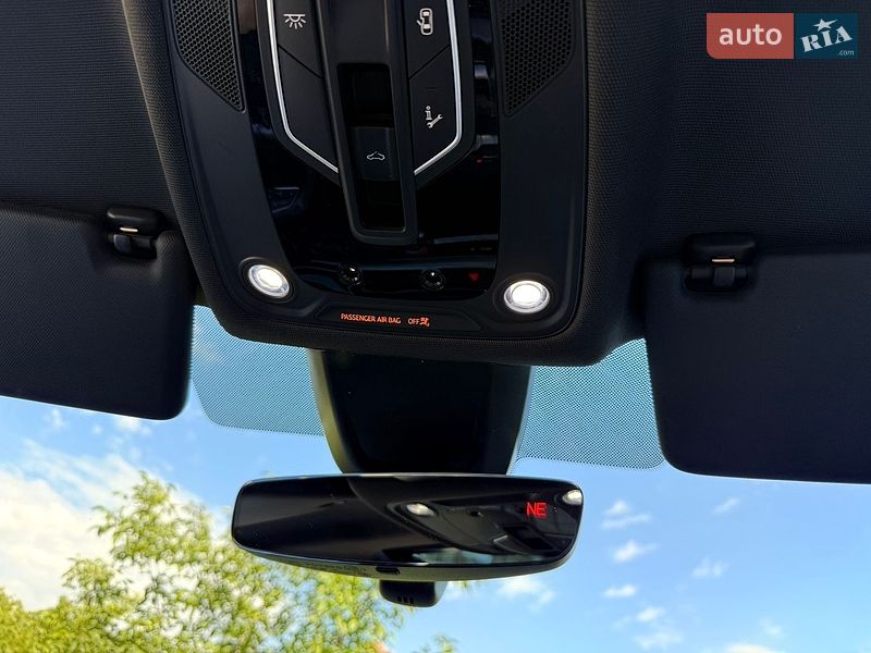 Седан Audi A4 2017 в Трускавці