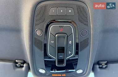 Седан Audi A4 2017 в Трускавці