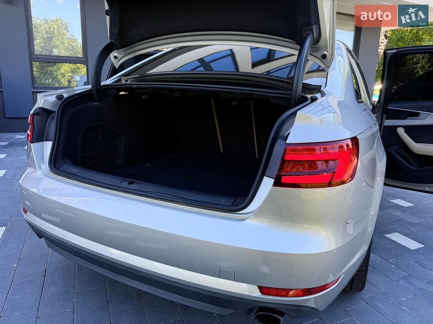2017 Audi A4 - мініатюра 75