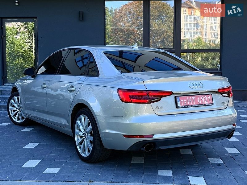 Седан Audi A4 2017 в Трускавці
