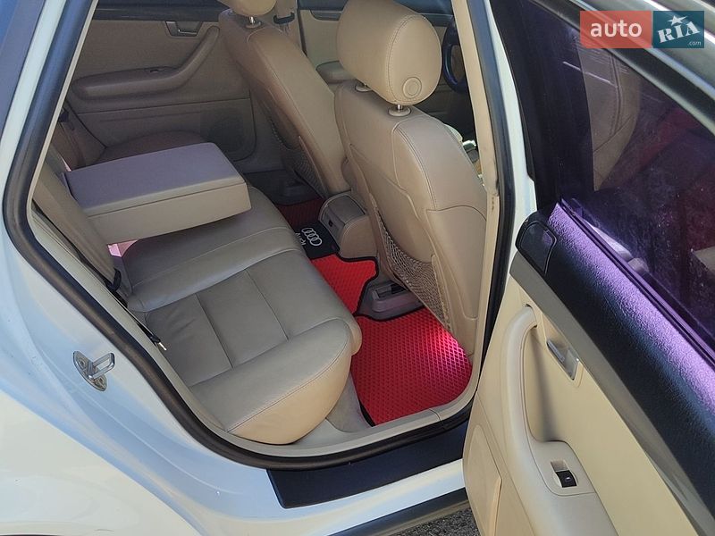 Седан Audi A4 2003 в Києві
