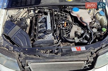Седан Audi A4 2003 в Києві